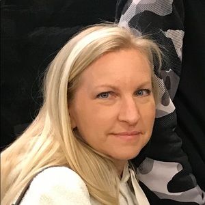 Meet your Posher, Michele